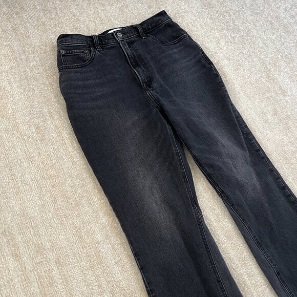 Abercrombie & Fitch Ultra High Rise Kick Flare Jeans 28 / 6 - Picture 3 of 10